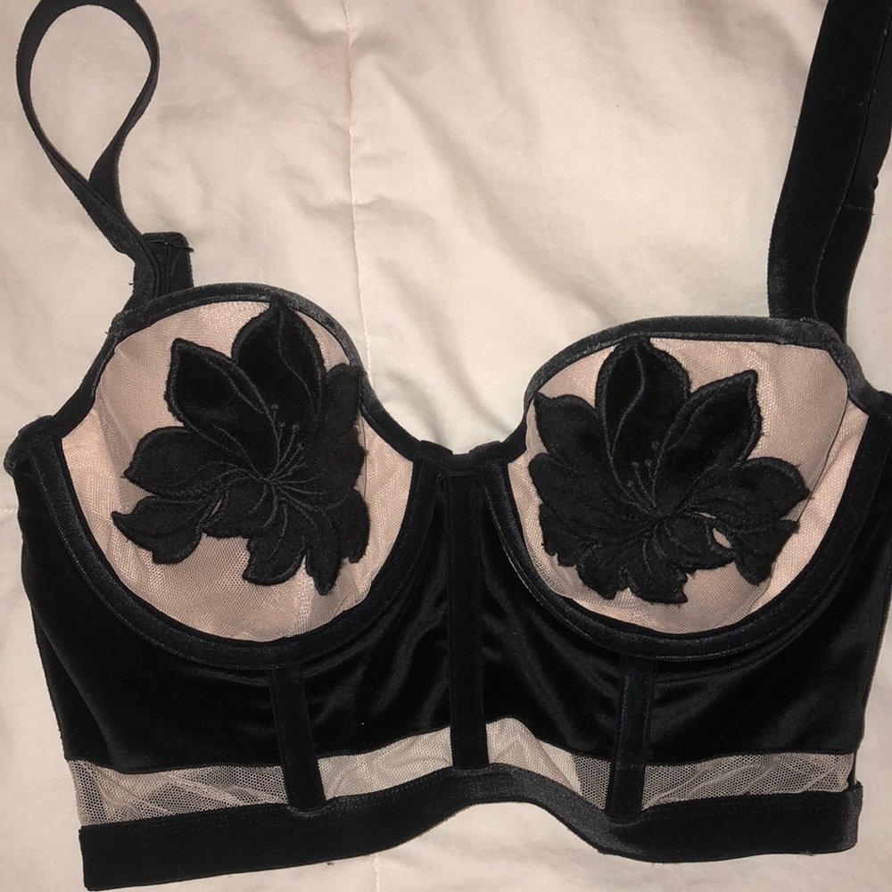 Bra